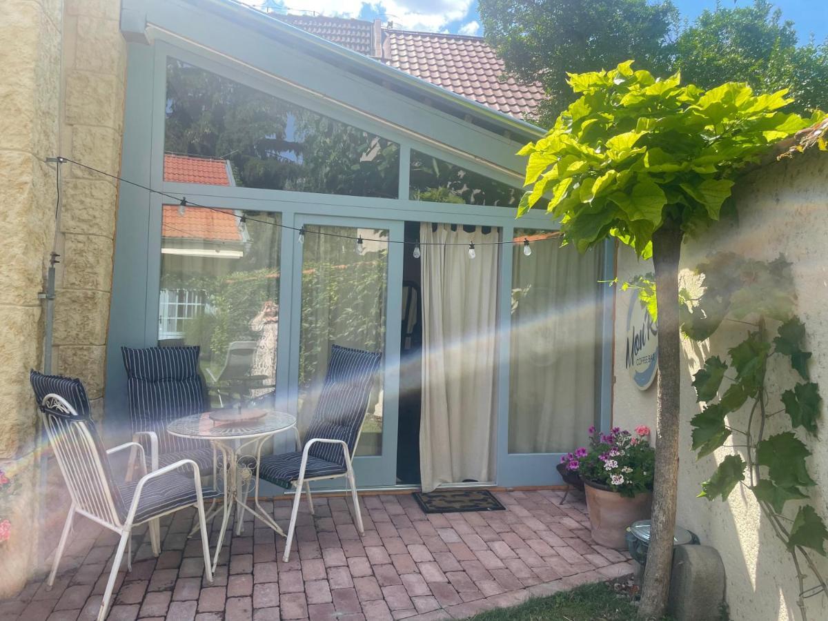 Monpe Apartmanik S Atmosferou Komarno Exterior photo