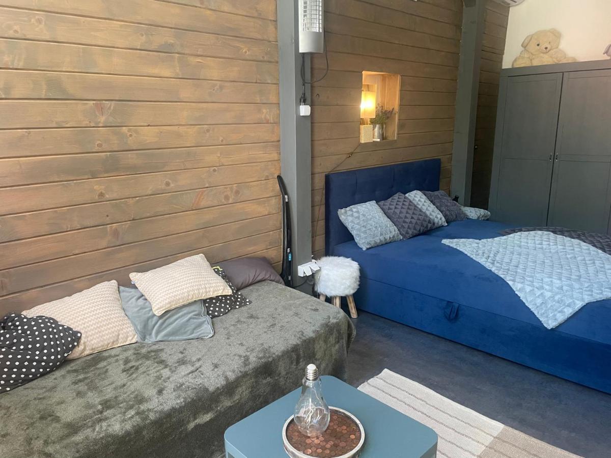 Monpe Apartmanik S Atmosferou Komarno Exterior photo